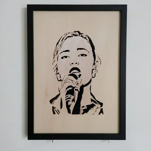 Portrait bois Lea Doffey 1